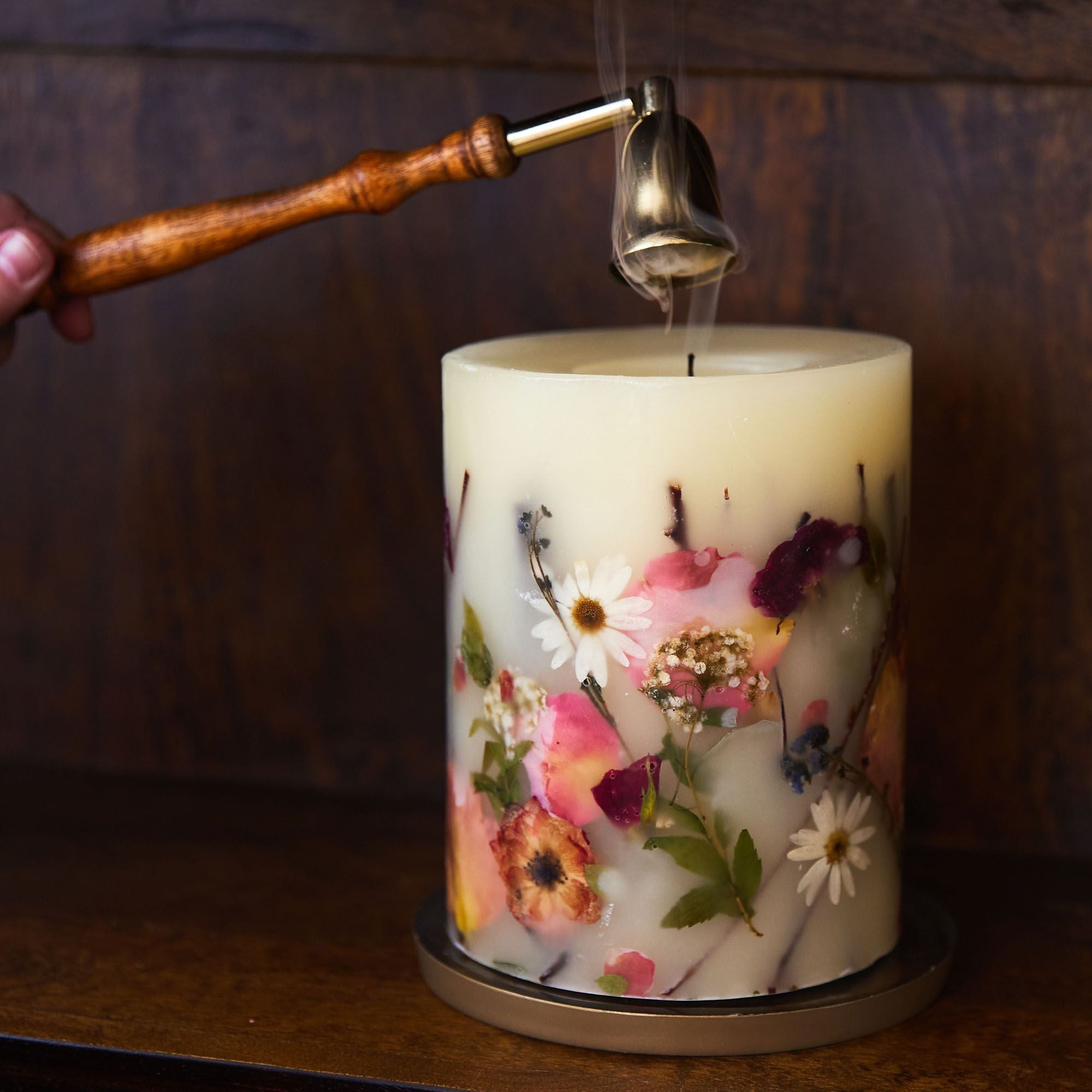 Rosy Rings Small Round Botanical Scented Candle