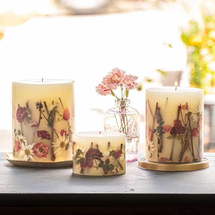 Rosy Rings Apricot Rose Small Round Botanical Candle